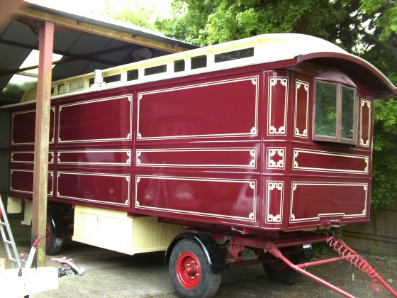 brayshawlivingvan1.jpg